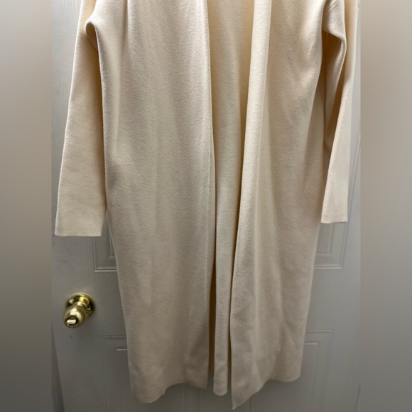 UNIQLO Long Cream Cardigan - Picture 11 of 11